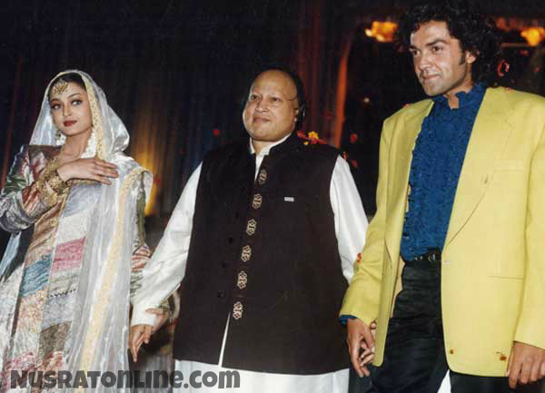 NFAK With Aishwarya Rai Bachchan & Bobby Deol on the sets of Aur Pyar Ho Gaya. A Rare Unseen pic
